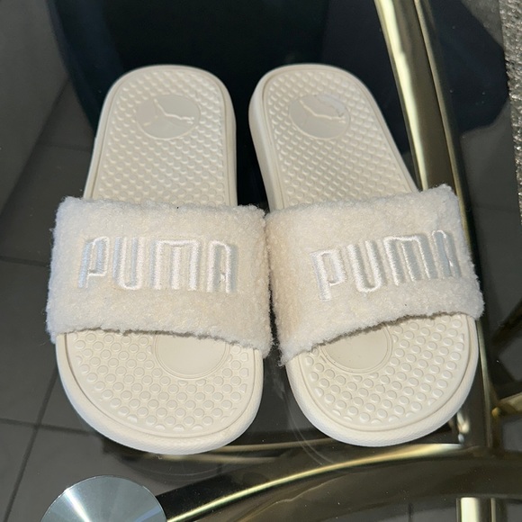 Puma Shoes - Puma slides